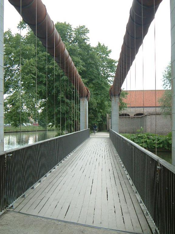 B&B Waterside Brugia Zewnętrze zdjęcie